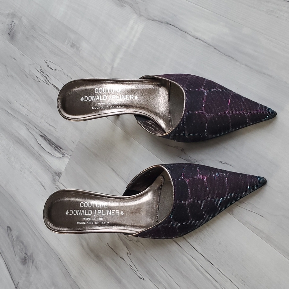NWT BEAUTIFUL HOLOGRAM DONALD J PLINER KITTEN 😸 Heels - Picture 2 of 10